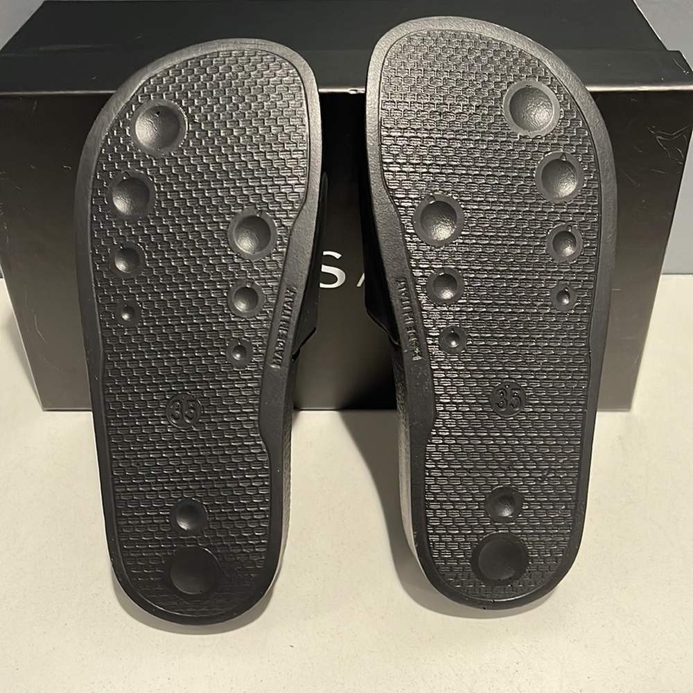 Versace slides - Picture 3 of 4